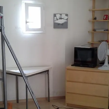 Entre Fac Hopital Et Centre *